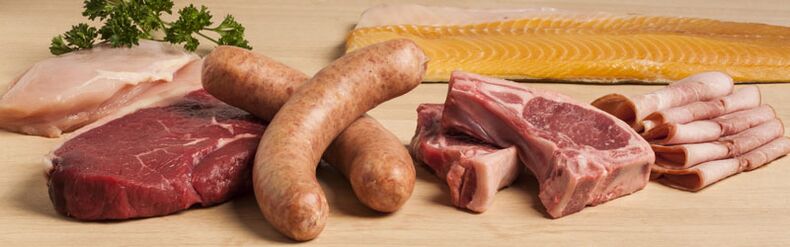 Sommige soorten vlees en vis moeten van het dieet worden uitgesloten als u blaasontsteking heeft.